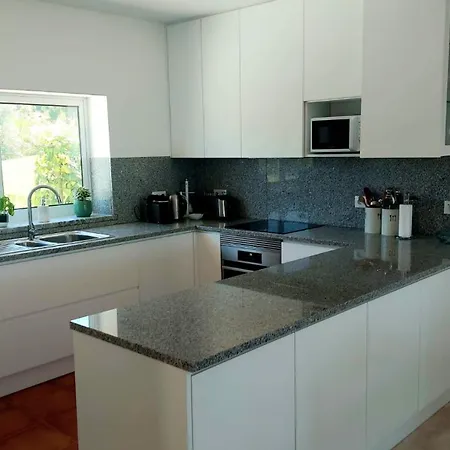 With Stunning Lagoon Views Villa *